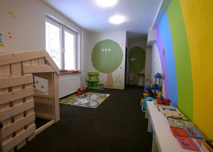 Riverside Szálloda Deménvölgy