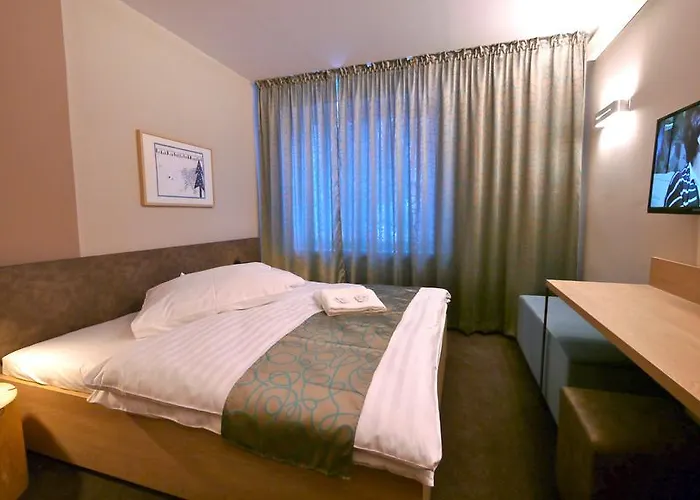 Riverside Deménvölgy